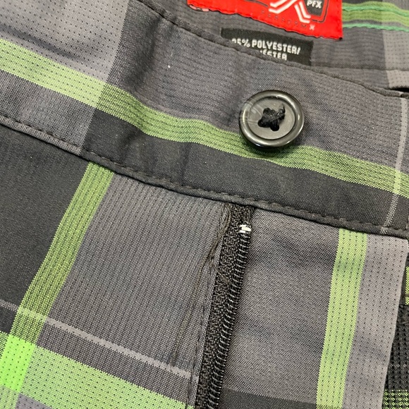 Men’s Izod Golf shorts - Picture 5 of 6